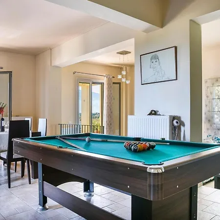 ヴィラ Belle Helens Villa, Lakithra *