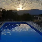 Belle Helens Villa, Lakithra וילה *